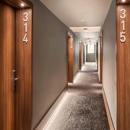 B&B Hotel Lisboa Oeiras Εξωτερικό φωτογραφία